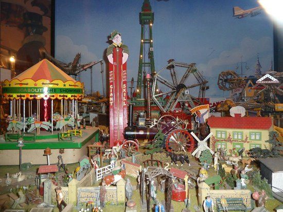 House on the Hill Toy Museum